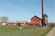 N7927 NEWVILLE RD, a Astylistic Utilitarian Building machine shed, built in Waterloo, Wisconsin in .