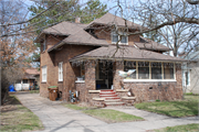 1724 OAK ST, a Bungalow house, built in Stevens Point, Wisconsin in 1928.