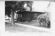 217 N MORRIS ST 217 N MORRIS ST, a One Story Cube house, built in Stoughton, Wisconsin in 1920.