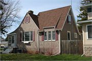 321 8TH ST, a Side Gabled house, built in Fond du Lac, Wisconsin in 1926.