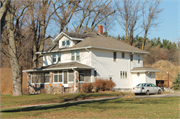 W3978 COUNTY HIGHWAY U, a American Foursquare house, built in Cold Spring, Wisconsin in 1910.