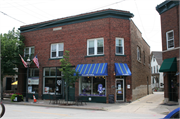 139 - 141 W BROADWAY AVE 139 - 141 W BROADWAY AVE, a Commercial Vernacular large retail building, built in Waukesha, Wisconsin in 1915.