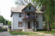 814 ARCADIAN AVE 814 ARCADIAN AVE, a Two Story Cube house, built in Waukesha, Wisconsin in 1890.