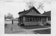 1833 SPAIGHT ST 1833 SPAIGHT ST, a Bungalow house, built in Madison, Wisconsin in 1923.