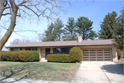 5210 BURNETT DR, a Ranch house, built in Madison, Wisconsin in 1960.