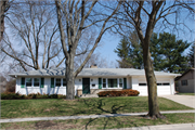 5214 BURNETT DR, a Ranch house, built in Madison, Wisconsin in 1962.