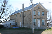 6210 COUNTY HIGHWAY P, a Front Gabled house, built in Springfield, Wisconsin in 1855.