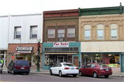 229 E WALWORTH AVE 229 E WALWORTH AVE, a Italianate small retail building, built in Delavan, Wisconsin in 1895.