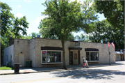 174 S MAIN ST, a Commercial Vernacular retail building, built in Thiensville, Wisconsin in 1945.