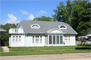 615 N MAIN ST 615 N MAIN ST, a Side Gabled house, built in Thiensville, Wisconsin in 1924.