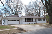 4713 LAFAYETTE DR 4713 LAFAYETTE DR, a Ranch house, built in Madison, Wisconsin in 1959.