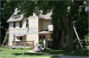 536 GLENWOOD DR, a Queen Anne house, built in Waukesha, Wisconsin in 1900.