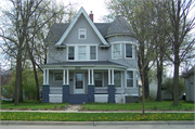 608 MADISON ST, a Queen Anne house, built in Sauk City, Wisconsin in .