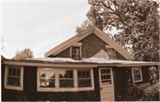 SOUTHEAST CORNER OF COUNTY M AND EAGLE RD, a Front Gabled house, built in Porter, Wisconsin in 1868.