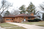 417 SELDEN ST, a Ranch house, built in Columbus, Wisconsin in 1956.