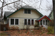 315 N PEARL ST, a Bungalow house, built in River Falls, Wisconsin in 1925.