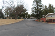 1700 WISCONSIN DELLS PKWY, a Contemporary hotel/motel, built in Wisconsin Dells, Wisconsin in 1965.