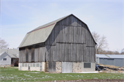 1560 COUNTY HIGHWAY H, a Astylistic Utilitarian Building barn, built in Farmington, Wisconsin in 1910.