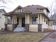 111 N MAIN ST 111 N MAIN ST, a Bungalow house, built in Clintonville, Wisconsin in 1900.