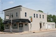 1330 S ONEIDA ST, a Commercial Vernacular small retail building, built in Appleton, Wisconsin in 1885.