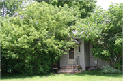 1830 S ONEIDA ST, a Gabled Ell house, built in Appleton, Wisconsin in 1890.