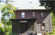 409 OAK ST, a Queen Anne house, built in Stoughton, Wisconsin in 1906.