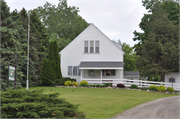 3696 COUNTRY AIRE DR, a Front Gabled house, built in Jackson, Wisconsin in 1945.