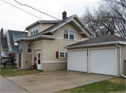 913 DOUSMAN ST, a Bungalow house, built in Green Bay, Wisconsin in 1926.