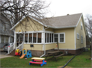 220 WOODLAWN AVE 220 WOODLAWN AVE, a Bungalow house, built in Green Bay, Wisconsin in 1924.