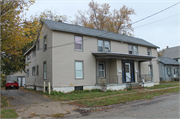 527 LOCUST ST 527 LOCUST ST, a Side Gabled duplex/two-flat, built in Beloit, Wisconsin in 1860.