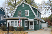 1118 EATON AVE, a Dutch Colonial Revival house, built in Beloit, Wisconsin in 1926.