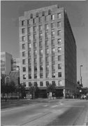 110 E MAIN ST AKA 25-29 S PINCKNEY ST, a Art Deco large office building, built in Madison, Wisconsin in 1930.