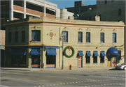 124 N WATER ST, a Neoclassical/Beaux Arts tavern/bar, built in Milwaukee, Wisconsin in 1904.