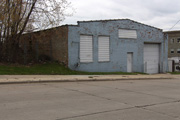 700 S 12TH ST 700 S 12TH ST, a Astylistic Utilitarian Building garage (residential), built in Milwaukee, Wisconsin in .
