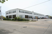 3707 N RICHARDS ST, a Astylistic Utilitarian Building industrial bldg/manufacturing facility, built in Milwaukee, Wisconsin in 1910.