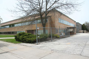 4037-4041 N Richards St, a Art/Streamline Moderne industrial bldg/manufacturing facility, built in Milwaukee, Wisconsin in 1965.
