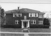 1900-1902 ROWLEY AVE, a Colonial Revival/Georgian Revival house, built in Madison, Wisconsin in 1924.