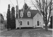 2133 COMMONWEALTH AVE, a Colonial Revival/Georgian Revival house, built in Madison, Wisconsin in 1934.