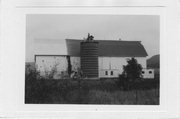 US HIGHWAY 10, N SIDE, .5 M W OF COUNTY HIGHWAY B, a Astylistic Utilitarian Building barn, built in Lima, Wisconsin in .