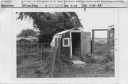 1816 17TH AVE, a Astylistic Utilitarian Building barn, built in Stanley, Wisconsin in 1910.