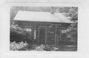 DIRT RD ON W SHORE OF DEER LAKE, a Side Gabled house, built in Meteor, Wisconsin in .