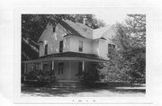 HORNE ST, TWO BLOCKS N OF MAIN, a Queen Anne house, built in Redgranite, Wisconsin in 1890.