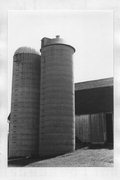 COUNTY HIGHWAY XX AT FOX RIVER, NE SIDE, a Astylistic Utilitarian Building silo, built in Berlin, Wisconsin in .
