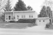 413 E Main St, a Contemporary house, built in Waunakee, Wisconsin in 1950.