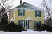 565 CTH F 565 CTH F, a Two Story Cube house, built in Troy, Wisconsin in 1908.