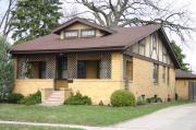 940 MONROE ST, a Bungalow house, built in Oshkosh, Wisconsin in 1915.