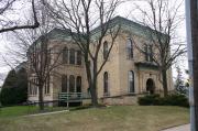 207 E IRVING AVE, a Italianate school – elem/middle/jr high/high, built in Oshkosh, Wisconsin in 1875.