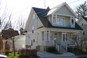1220 SPRUCE ST, a Colonial Revival/Georgian Revival house, built in Oshkosh, Wisconsin in 1915.