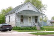 923 DOVE ST, a Front Gabled house, built in Oshkosh, Wisconsin in 1900.