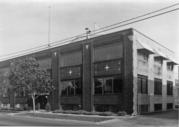 1019 E WASHINGTON AVE, a Twentieth Century Commercial laboratory, built in Madison, Wisconsin in 1916.